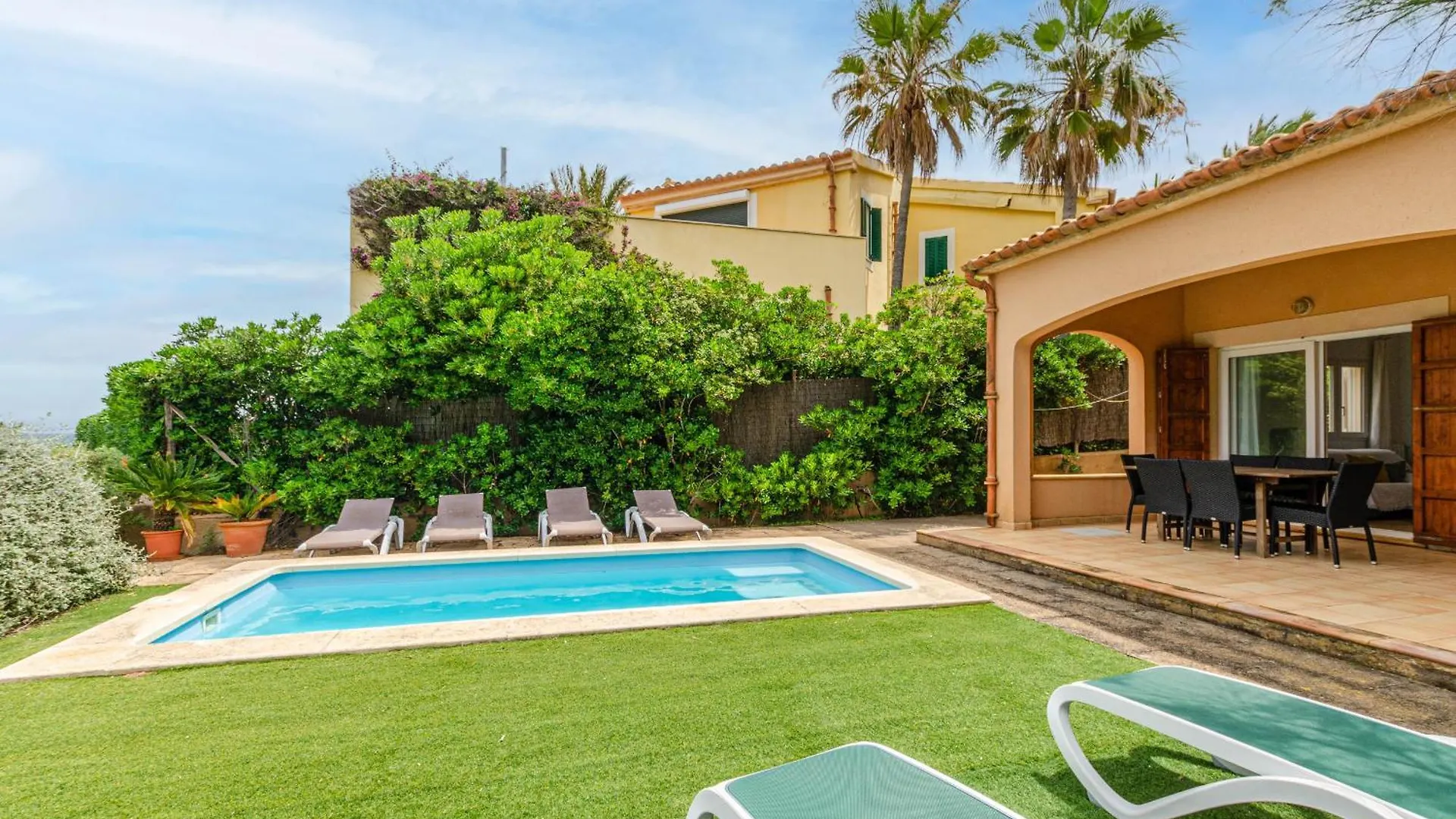 Yourhouse Escull Colonia de Sant Pere 0*,  Spagna
